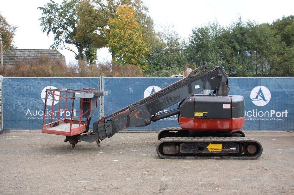 Hitachi HX99B Diesel 11.7m Telescopic Boom Lift