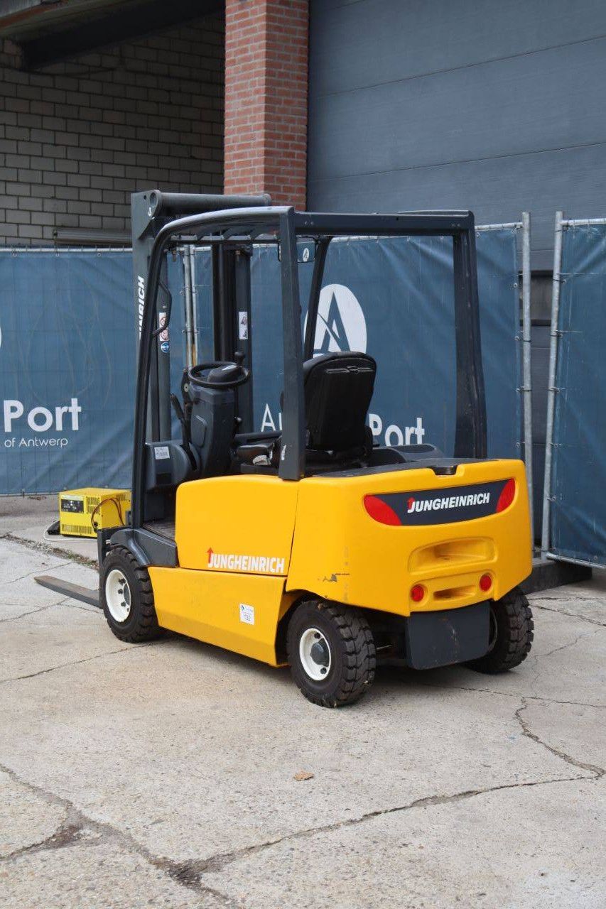Heftruck Jungheinrich EFG 318 Elektrisch 1750kg 4.8m 2007