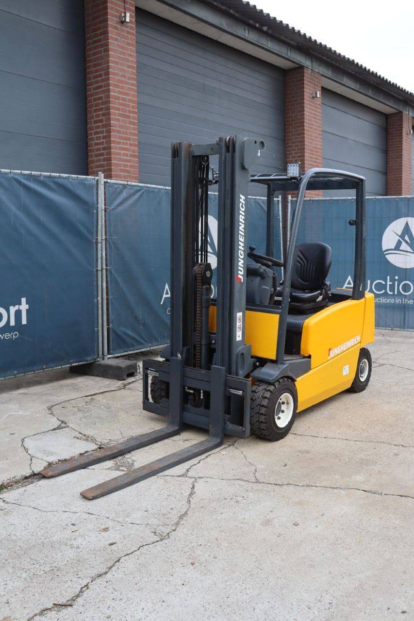 Heftruck Jungheinrich EFG 318 Elektrisch 1750kg 4.8m 2007