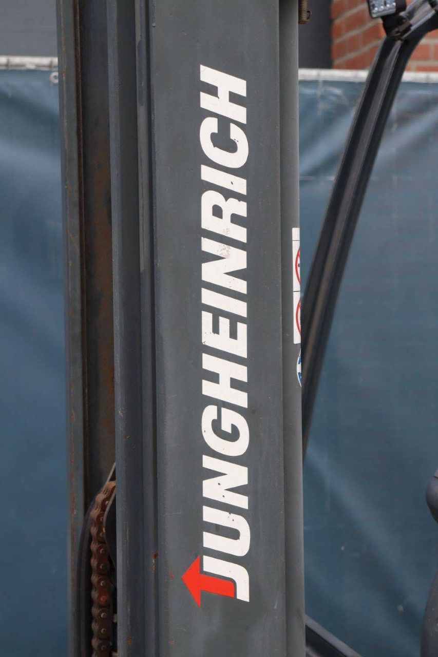 Heftruck Jungheinrich EFG 318 Elektrisch 1750kg 4.8m 2007