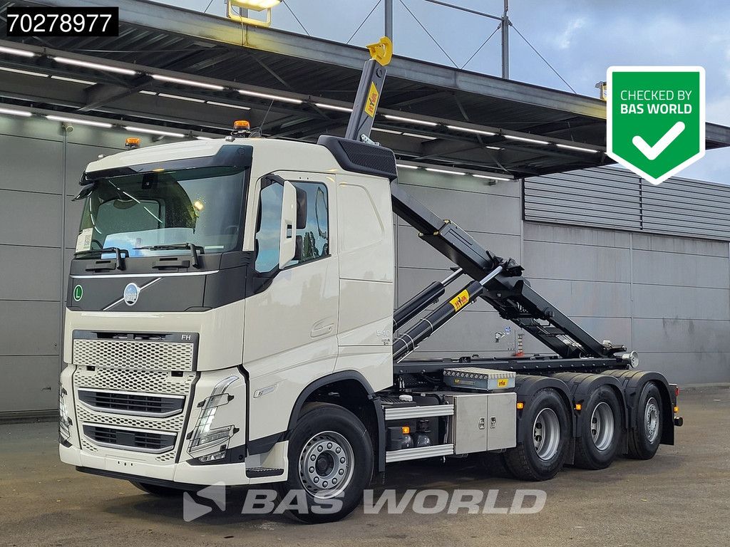 Volvo FH 540 8X4 NEW! HYVA 30-62 Heavy-Duty Lift-Steering Axle Retarder Euro 6