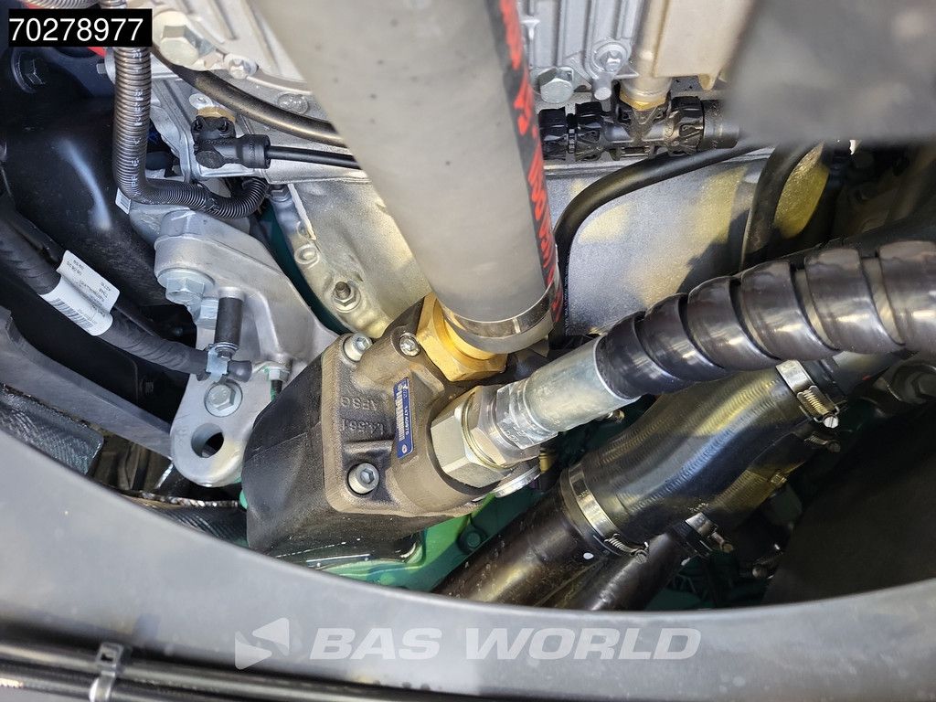 Volvo FH 540 8X4 NEW! HYVA 30-62 Heavy-Duty Lift-Steering Axle Retarder Euro 6