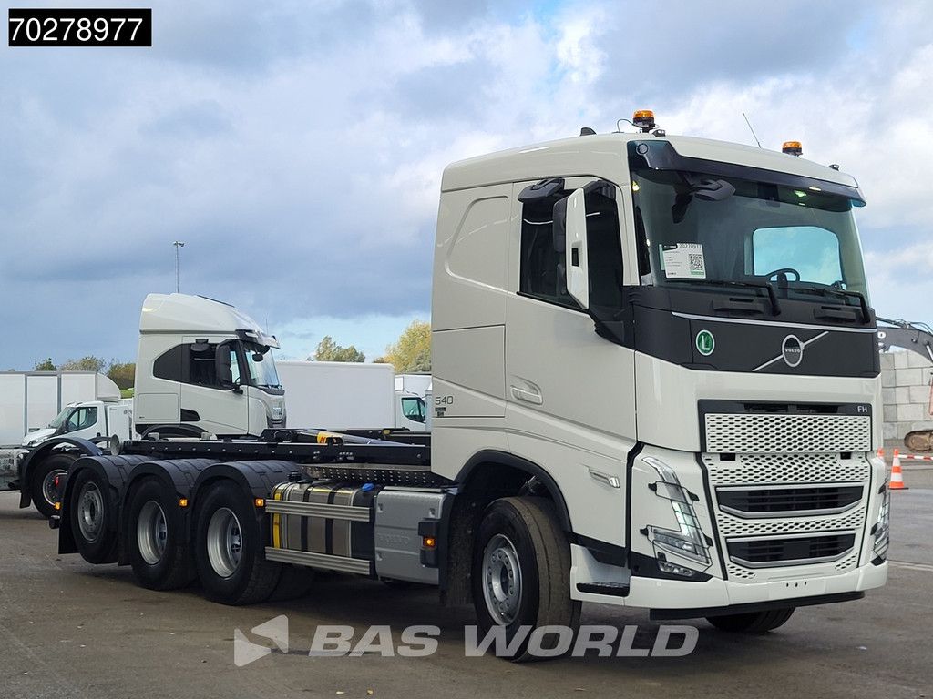 Volvo FH 540 8X4 NEW! HYVA 30-62 Heavy-Duty Lift-Steering Axle Retarder Euro 6