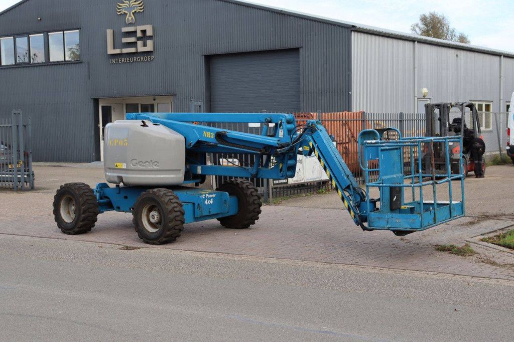 Genie Z-45/25J Diesel 15,94 m Gelenkteleskoparbeitsbühne 2000