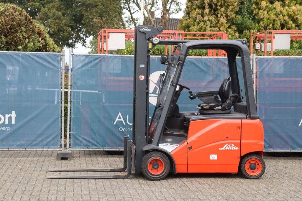 Forklift Linde E20PH-01 Electric 2000kg 7m 2007