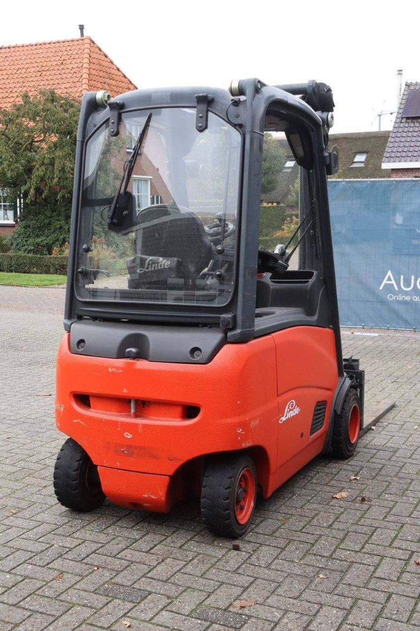Forklift Linde E20PH-01 Electric 2000kg 7m 2007