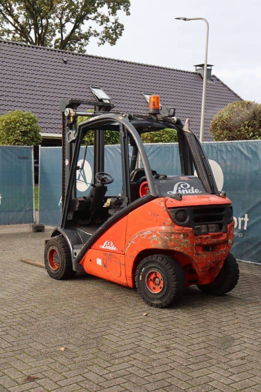 Gabelstapler Linde H25T Treibgas 2500kg 3,7m 2002