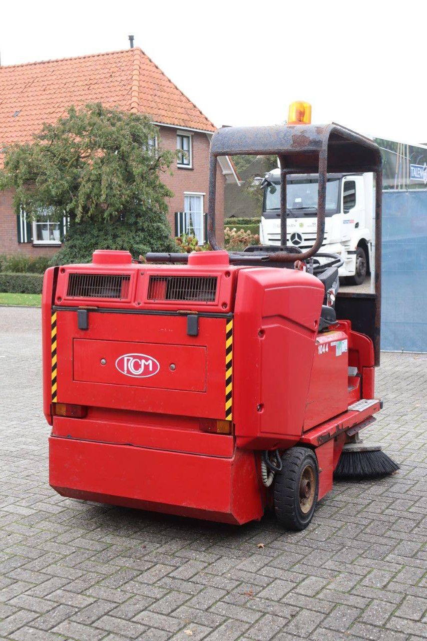 Kehrmaschine RCM R mille D Diesel 2003