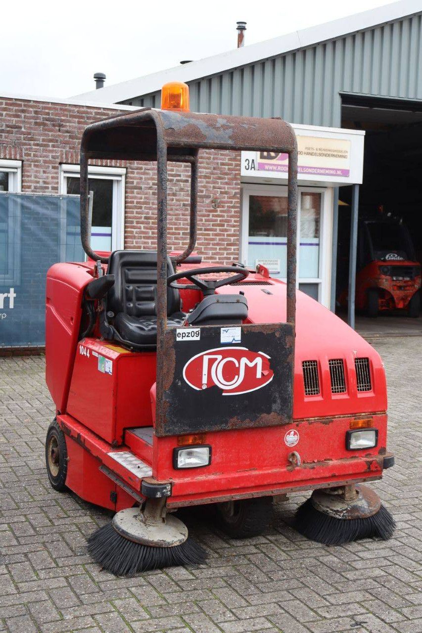 Kehrmaschine RCM R mille D Diesel 2003