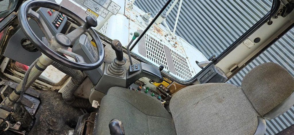 Takeuchi TB 175W