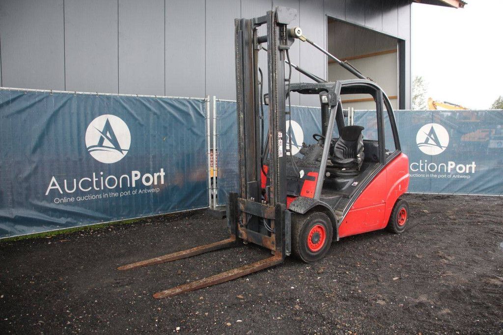 Gabelstapler Linde H30D Diesel 3000kg 5,5m 2004