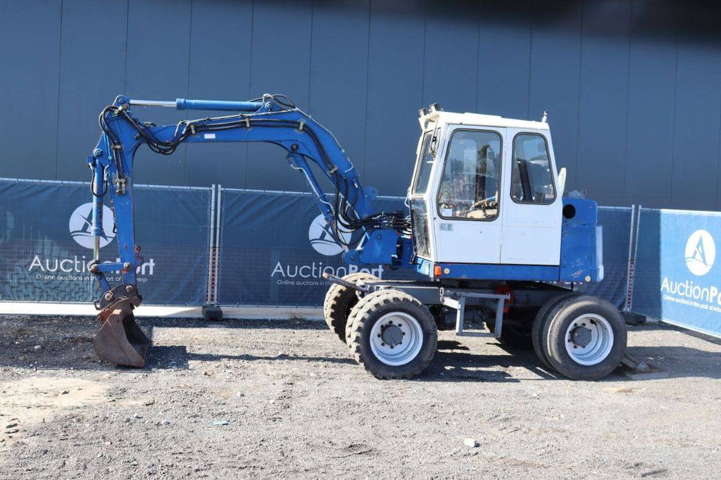 Atlas 1004 Diesel-Mobilbagger 1989