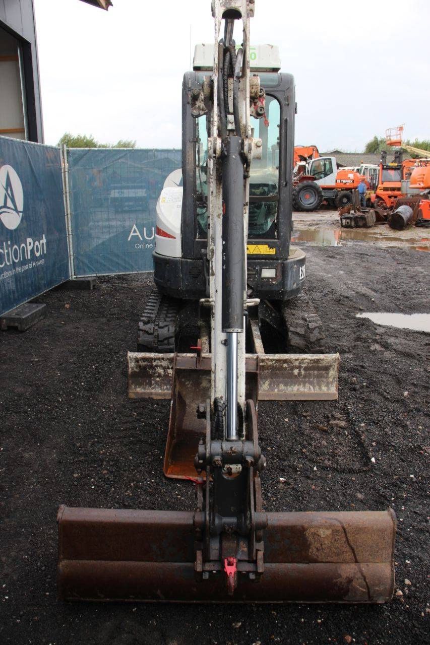 Raupenbagger Bobcat E26 Diesel 15,3kW 2015