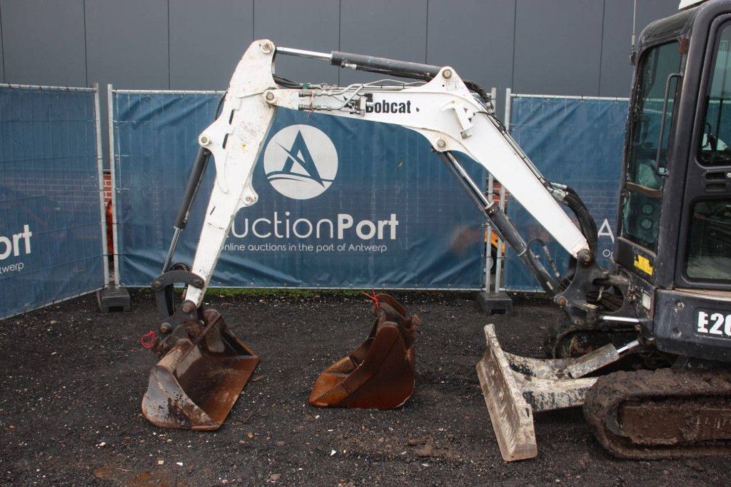 Raupenbagger Bobcat E26 Diesel 15,3kW 2015