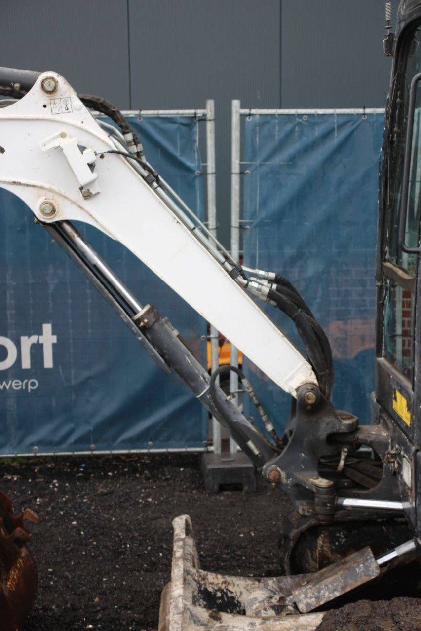 Raupenbagger Bobcat E26 Diesel 15,3kW 2015