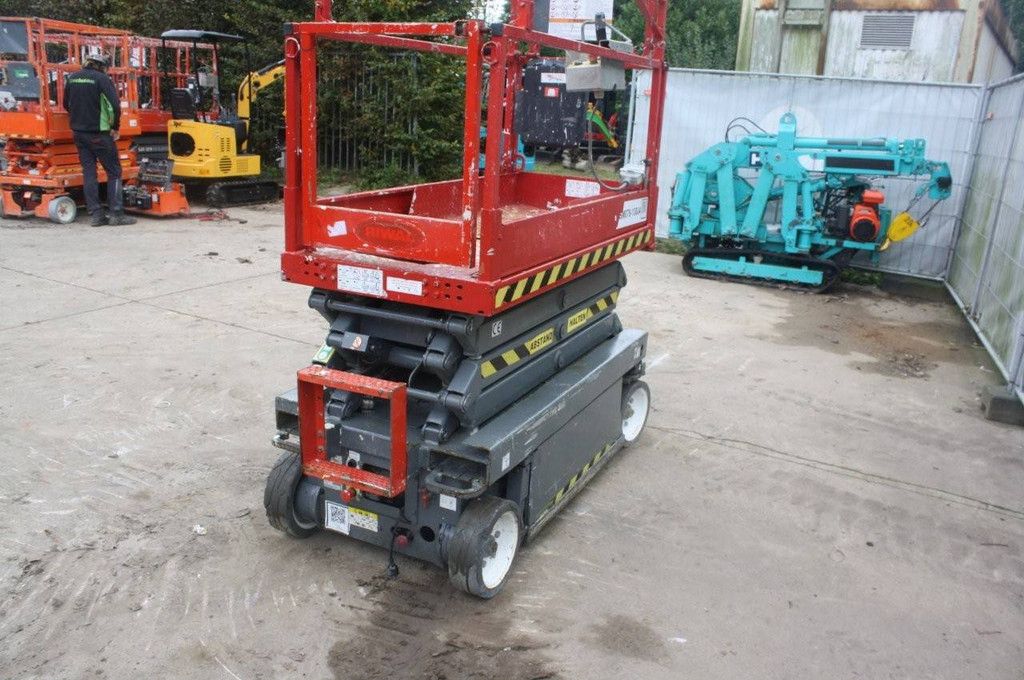 Scissor Lift Skyjack SJ3219 Electric 7.8m 2013