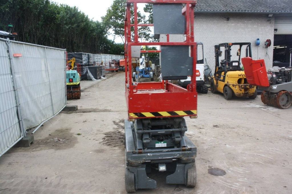 Scissor Lift Skyjack SJ3219 Electric 7.8m 2013
