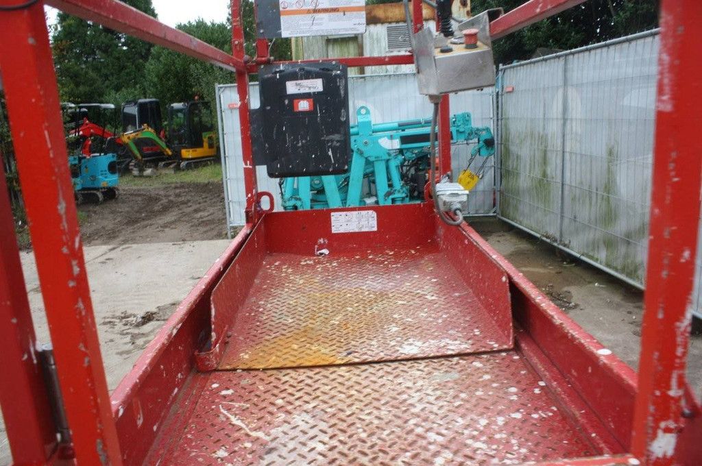 Scissor Lift Skyjack SJ3219 Electric 7.8m 2013