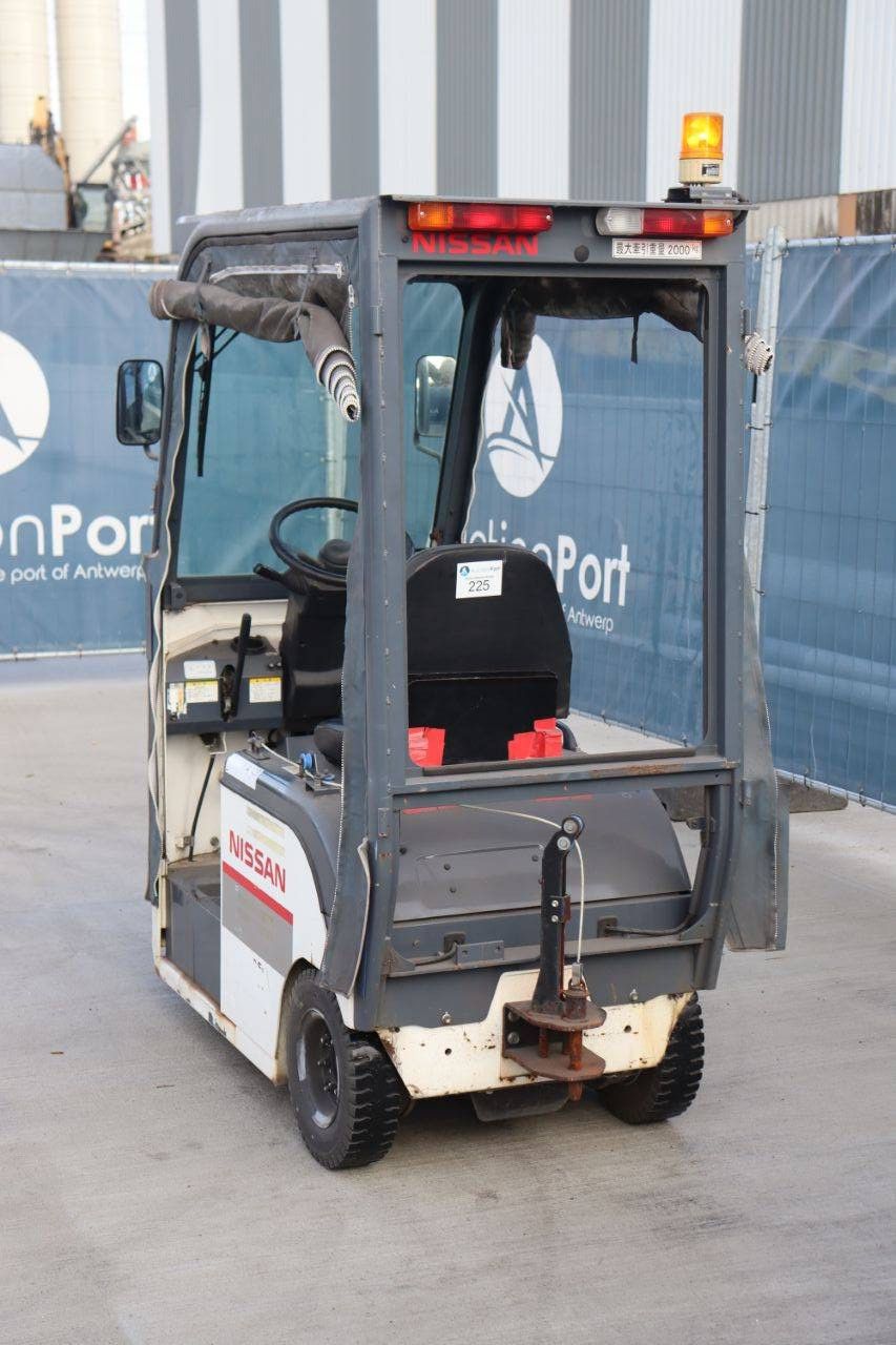 Narrow Aisle Forklift Nissan 4CBT2 Electric 2000kg 2010