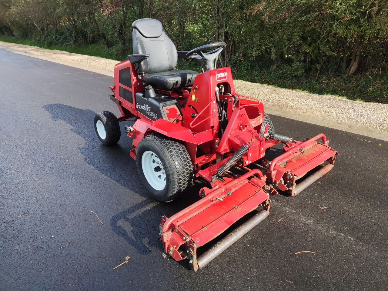 TORO zitmaaier (type GroundsPro 2000, B&S V-Twin, 180 cm.)