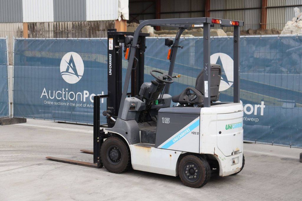 Unicarriers 15 Elektro-Gabelstapler 1500 kg 3 m