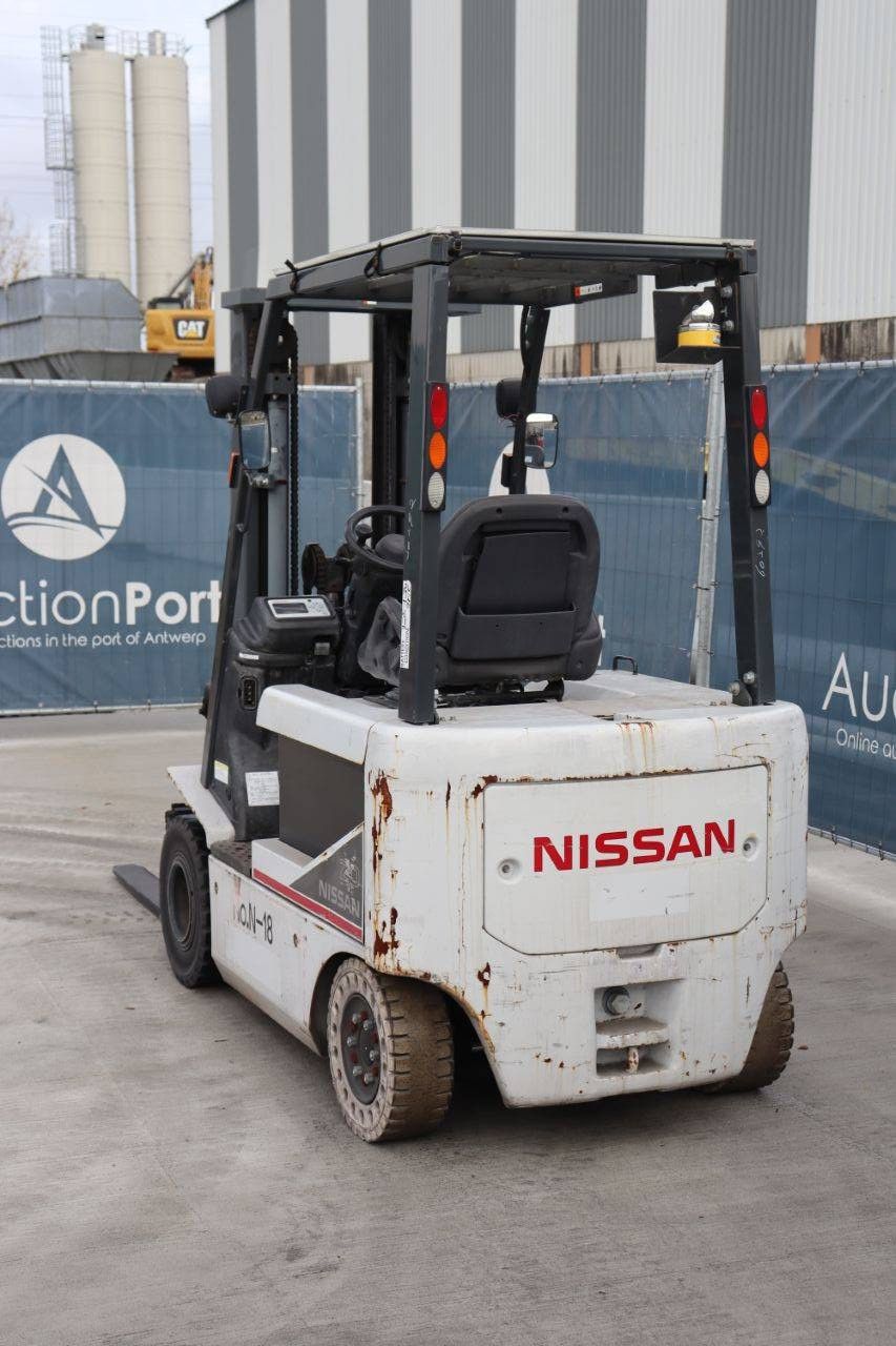 Gabelstapler Nissan T1B2 Elektro 1750kg 4,75m 2012
