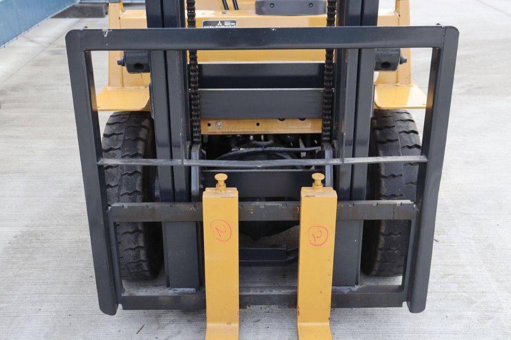 Forklift Mitsubishi FG20T 2000kg 4.1m 2001