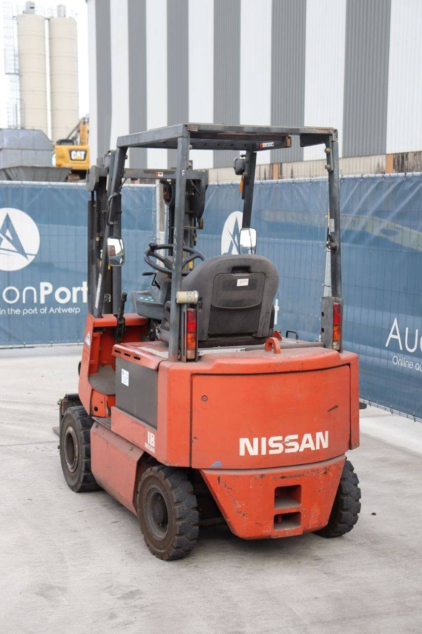 Gabelstapler Nissan XP01 Elektro 1150kg 3,0m 2003