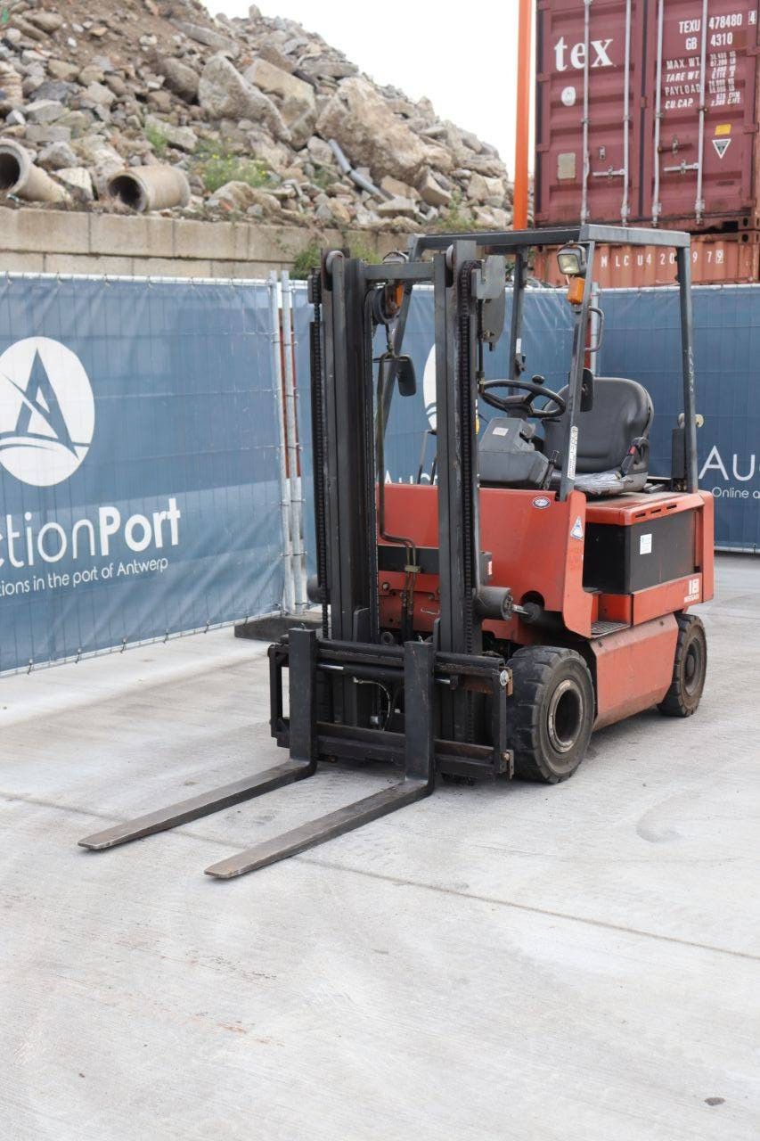 Gabelstapler Nissan XP01 Elektro 1150kg 3,0m 2003