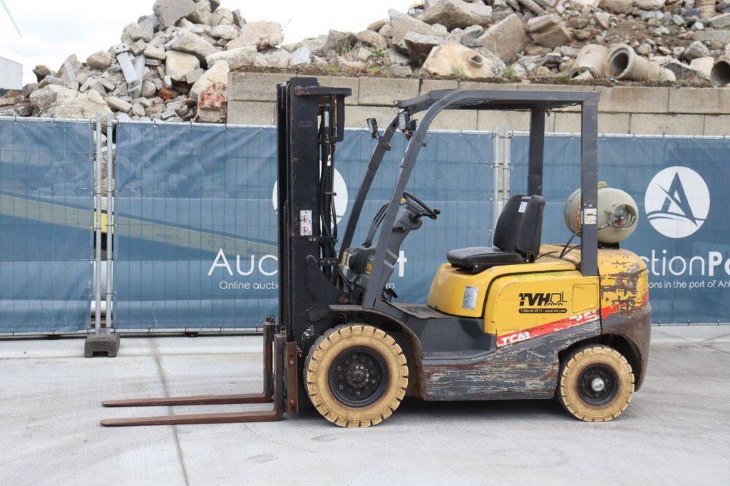 Forklift TCM TCM-FG25T-3 LPG 2500kg 4.8m 2012
