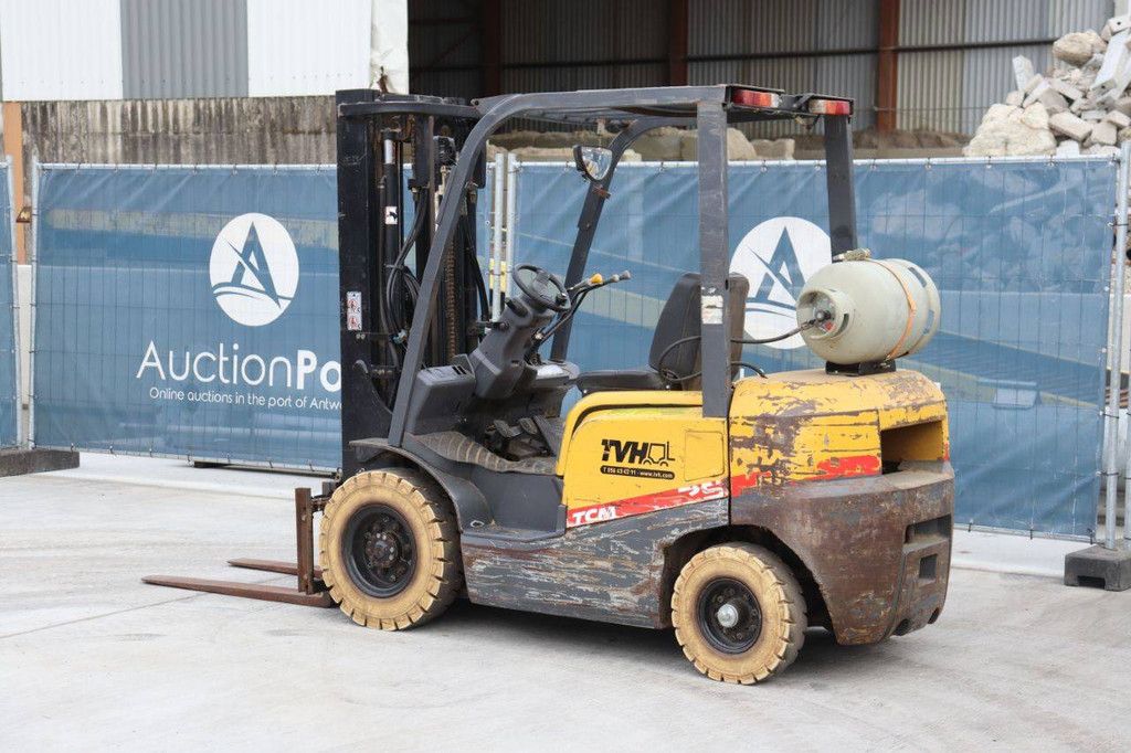 Forklift TCM TCM-FG25T-3 LPG 2500kg 4.8m 2012