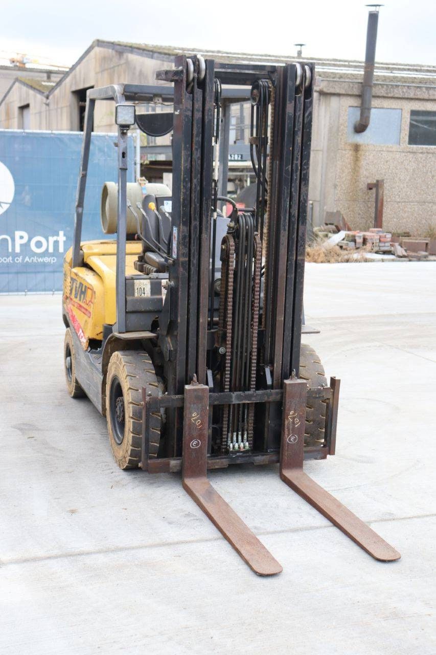 Forklift TCM TCM-FG25T-3 LPG 2500kg 4.8m 2012