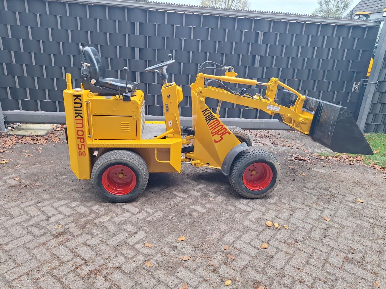 Knikmops 90 schaffer jobmann weidemann avant mini shovel
