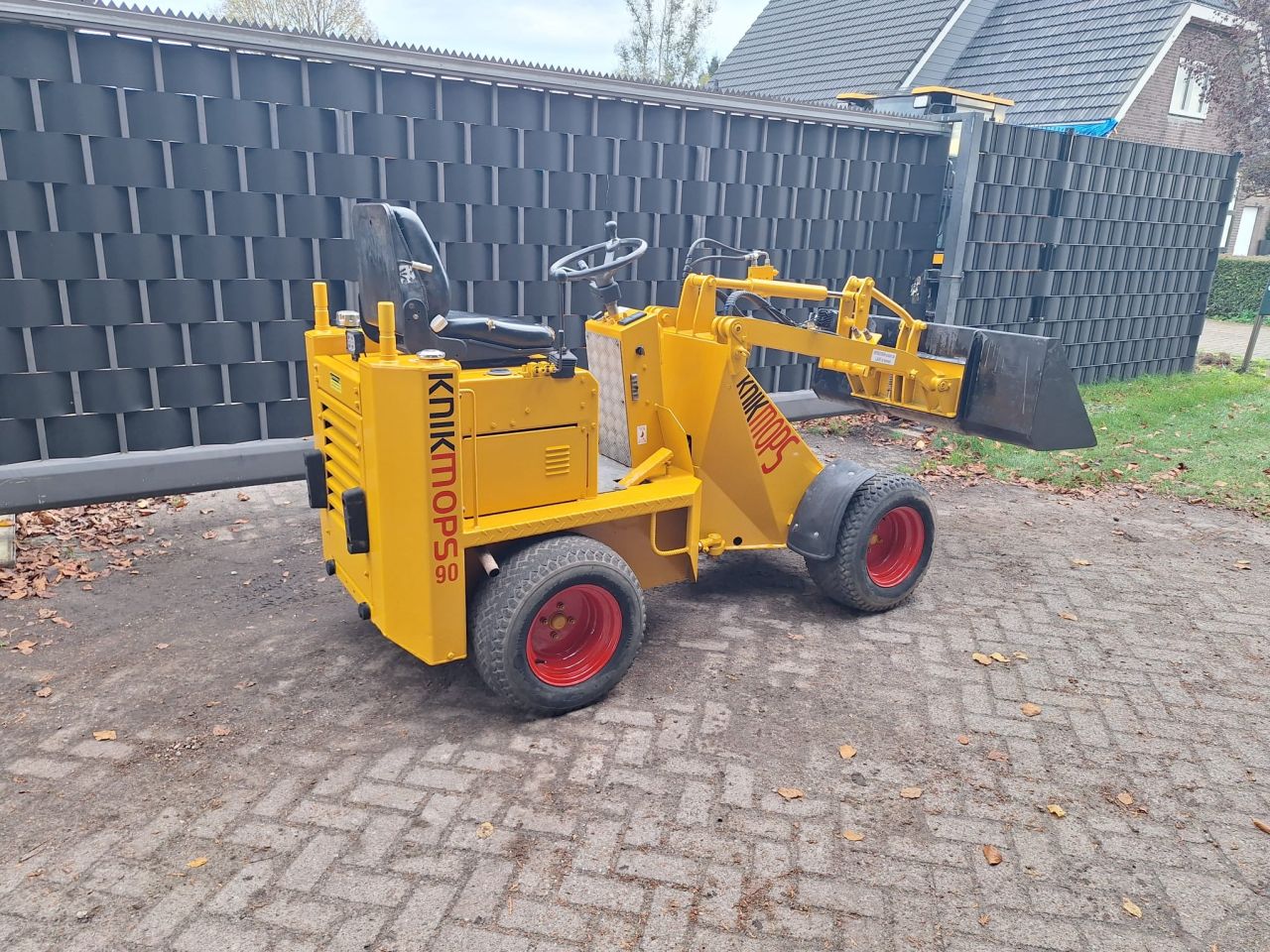 Knikmops 90 schaffer jobmann weidemann avant mini shovel