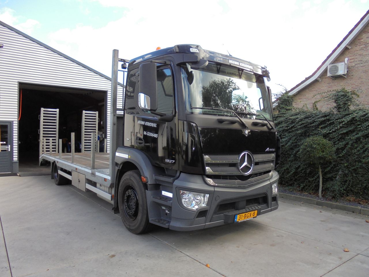 Mercedes antos,veldhuizen,oprijwagen
