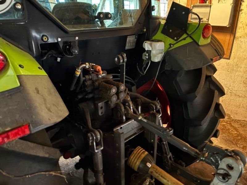 Claas Elios 210