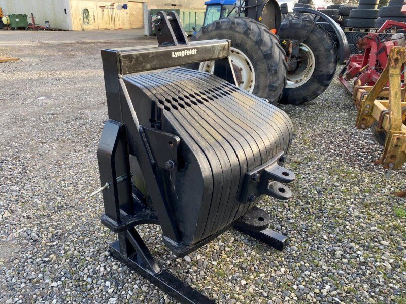 New Holland 1800 KG