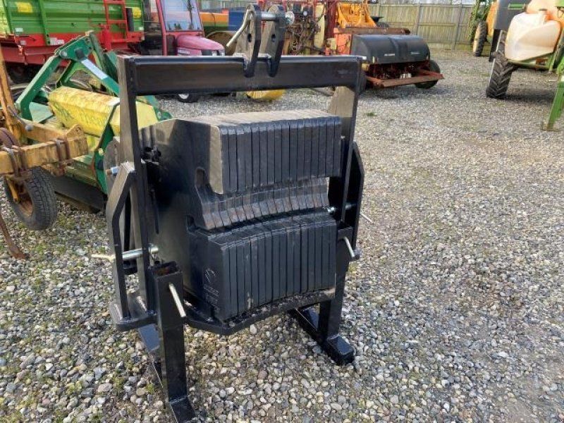 New Holland 1800 KG