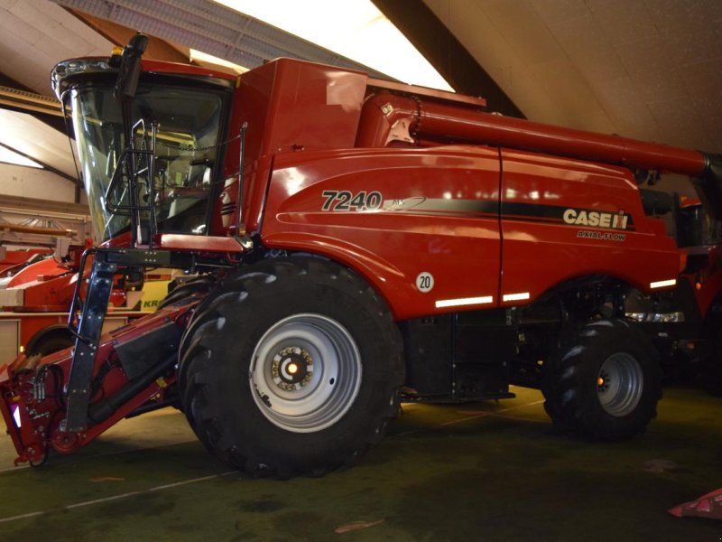 Case IH 7240 Axial Flow