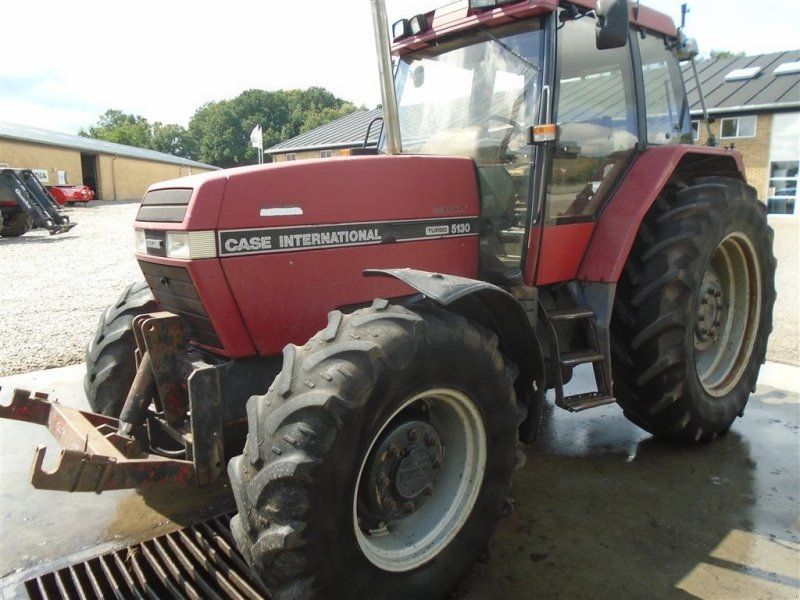 Case IH Maxxum 5130