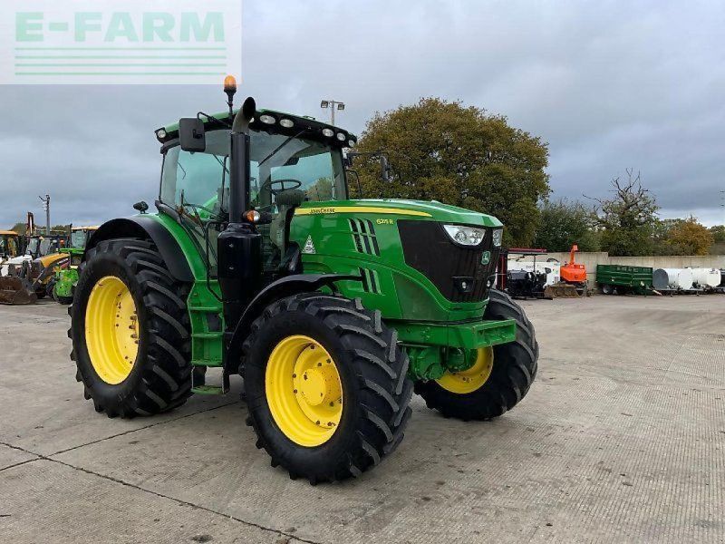 John Deere 6215r  (st24594)