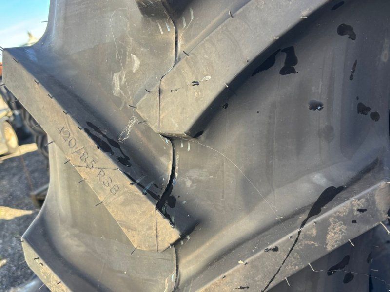 Mitas 420/85R38 & 340/85R28
