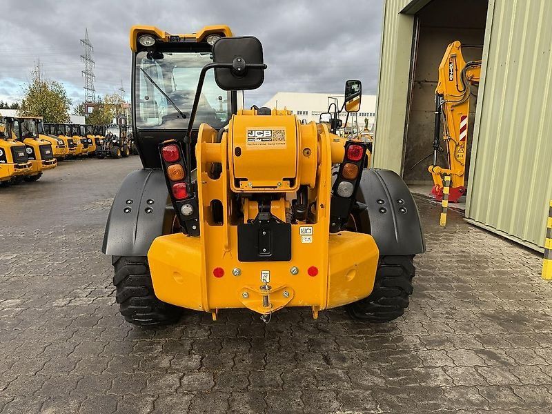 JCB 540V140