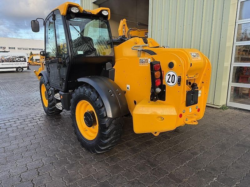 JCB 540V140