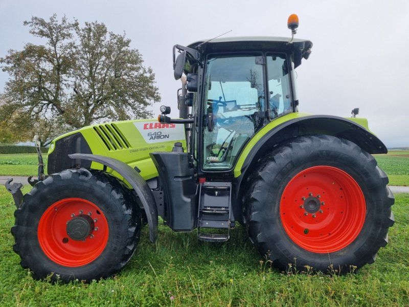 Claas Arion 640 CEBIS RTK