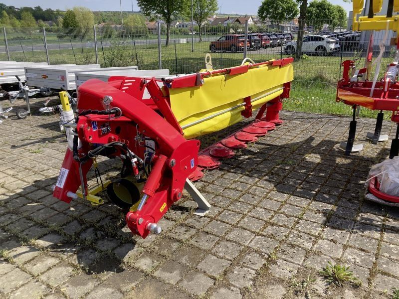 Pöttinger NOVACAT 402
