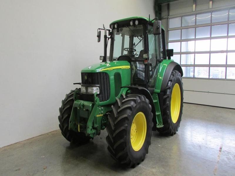 John Deere 6320