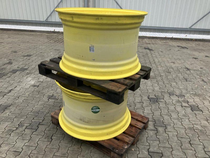 John Deere 23x38