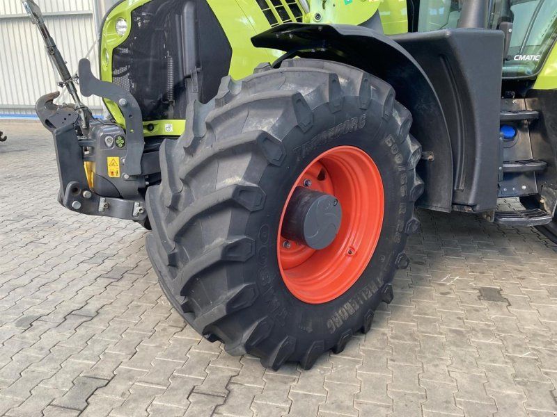 Claas Arion 660 C Matic