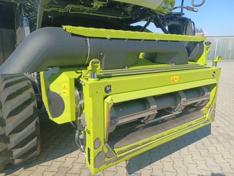 Claas Lion 6900 TT Terra Trac + V 930